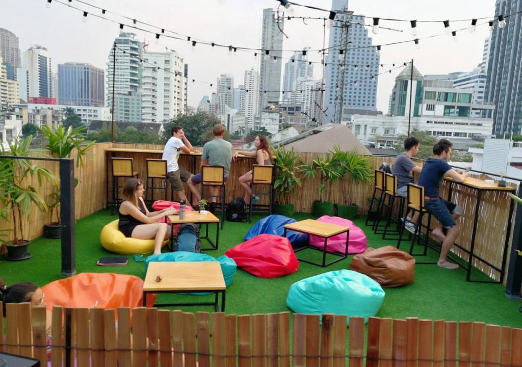 Asoke Hostel | Revolution Asoke