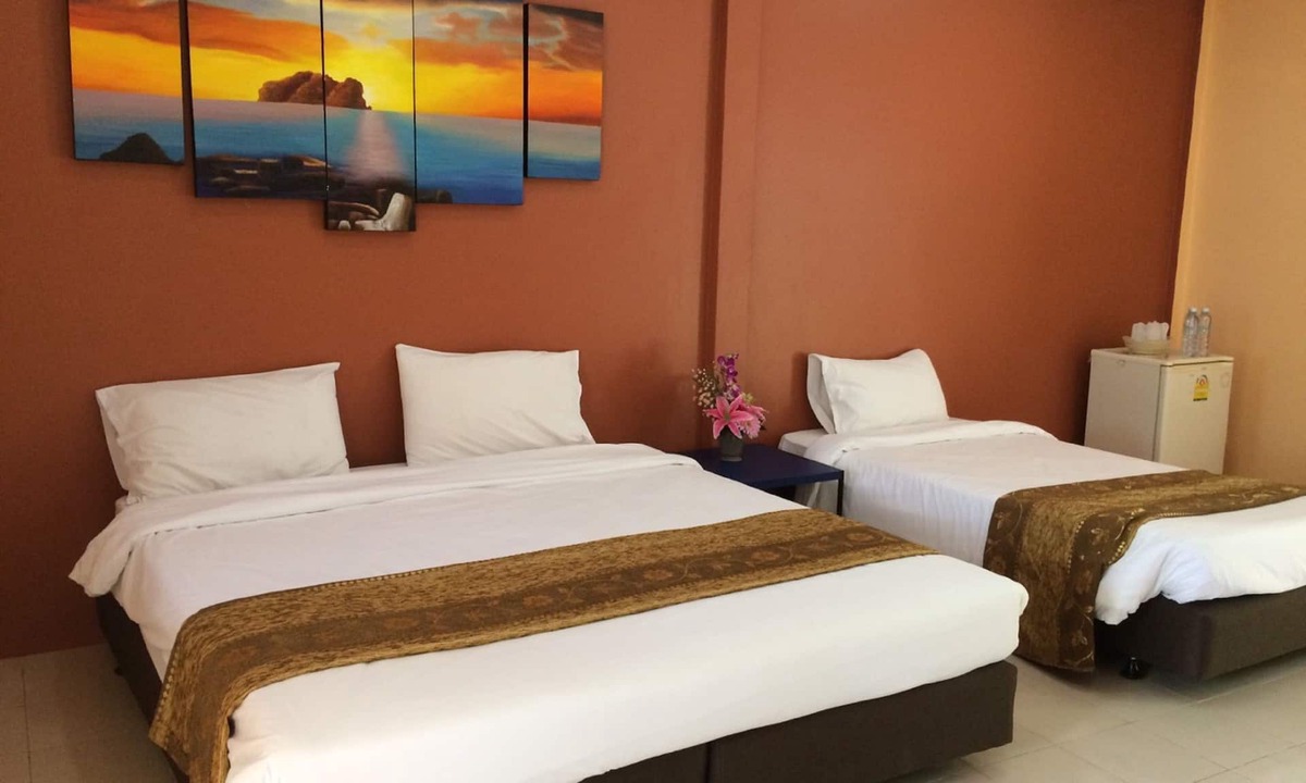 Sattahip Hotel | Rimpu Hill Resort