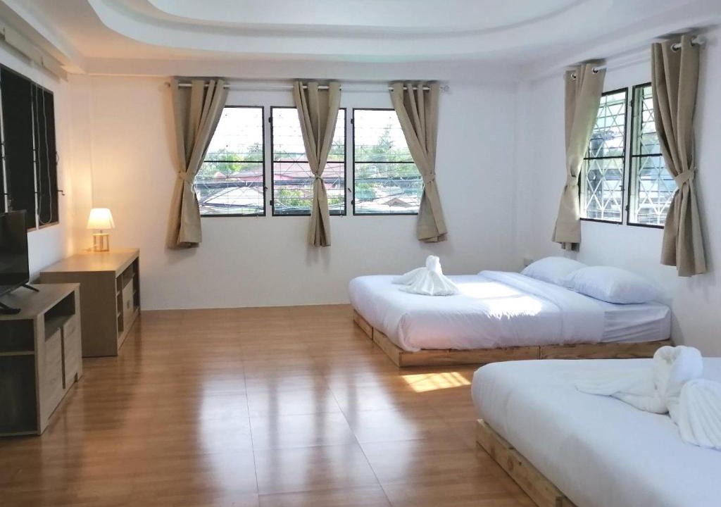 Cherngtalay Hostel | Room79