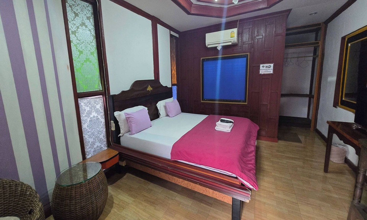 Songkhla Hotel | Ruean Mai Chaylay Songkhla
