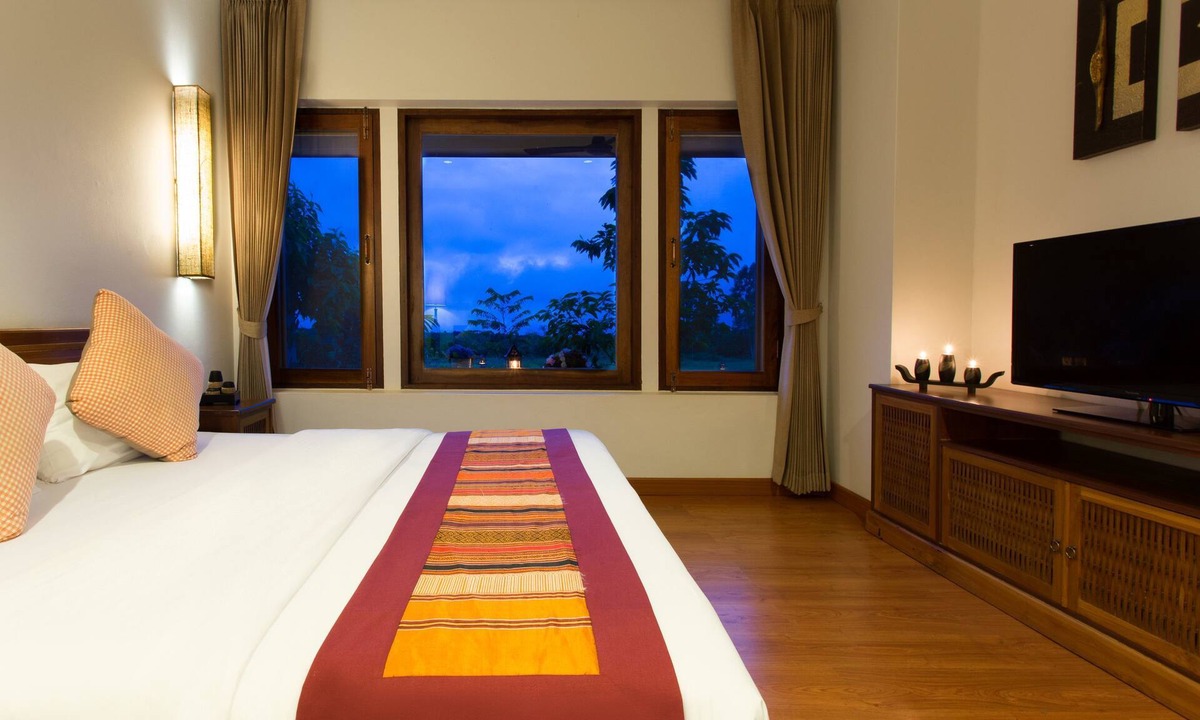 Paksong Hotel | Sabaidee Valley