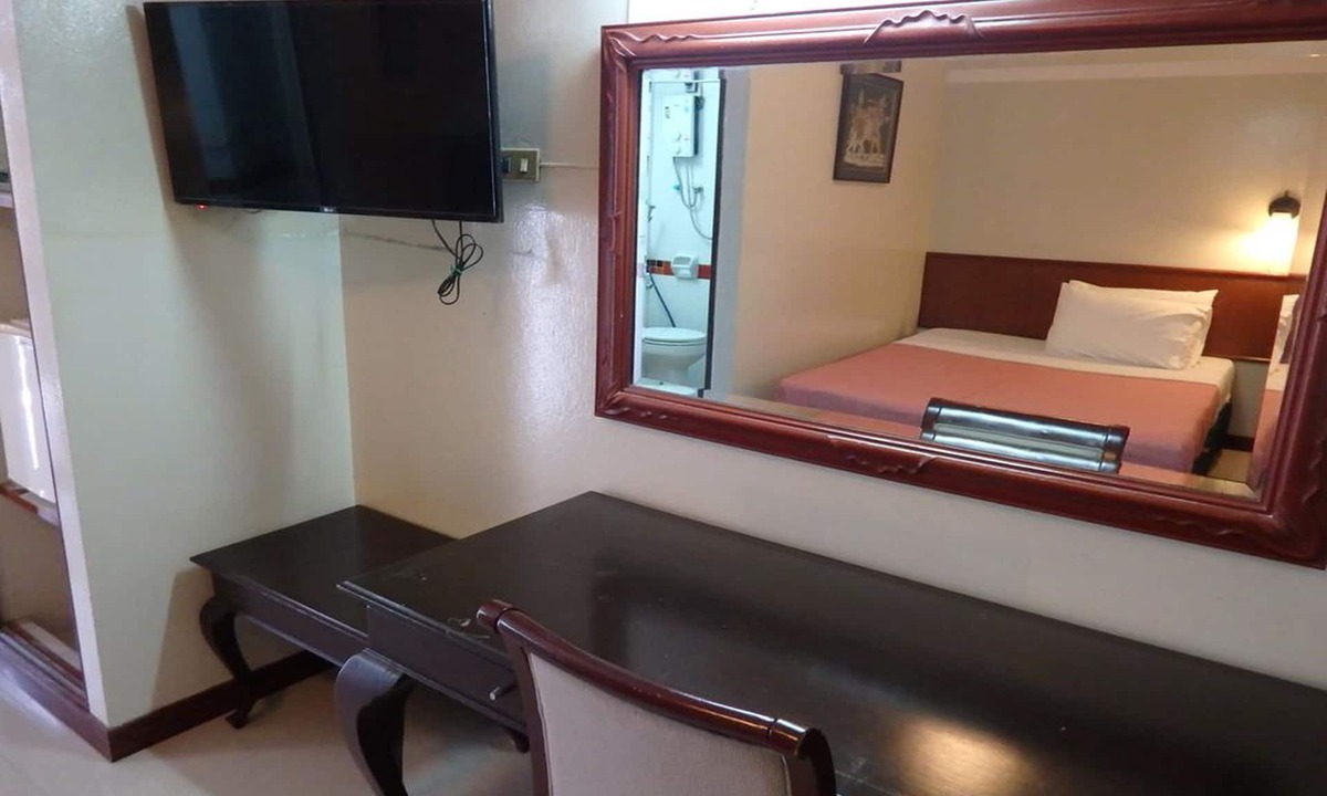 Nai Mueang Hotel | Sakol Hotel Korat