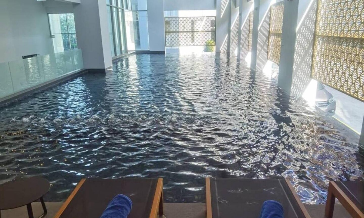 Phra Khanong Nuea Condo | Sale! BTS On Nut tallest/loft/gym/sauna/fast Wi-fi