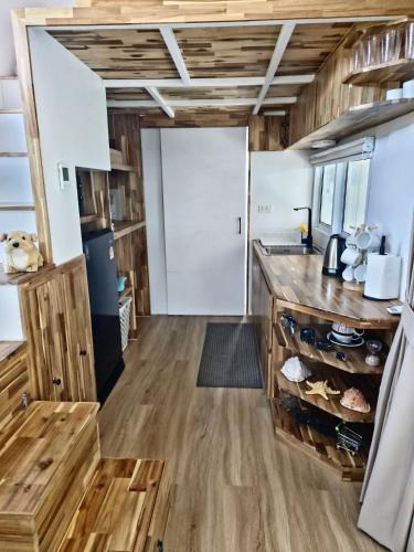 Lipa Noi Villa | Samui Tiny House villa Glamping Seaview sleeps 8