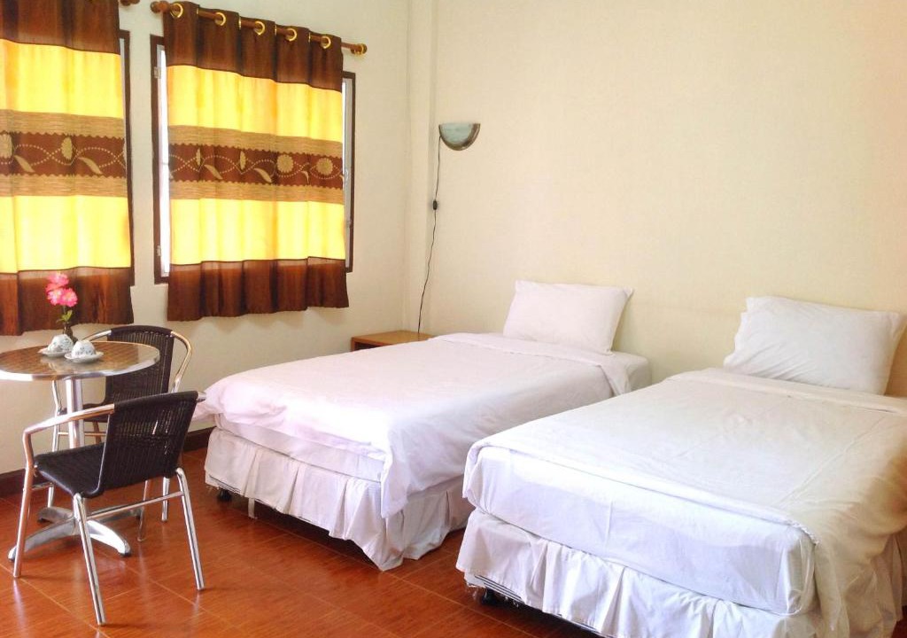Mae Chaem Hotel | Sangthong Building