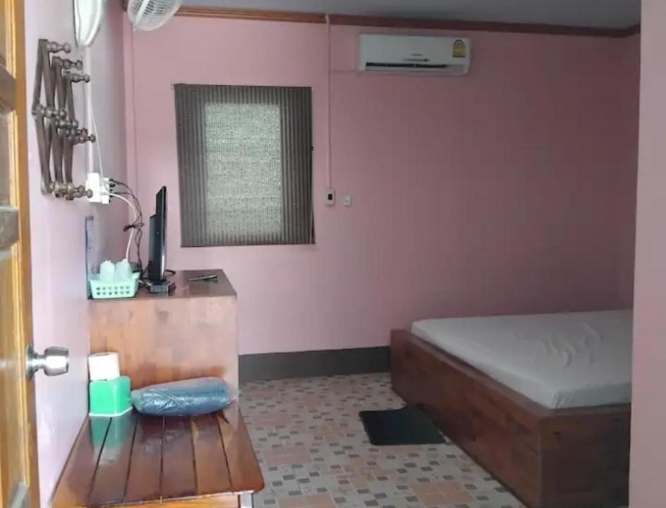 Buriram Hostel | Saran Resort room 1