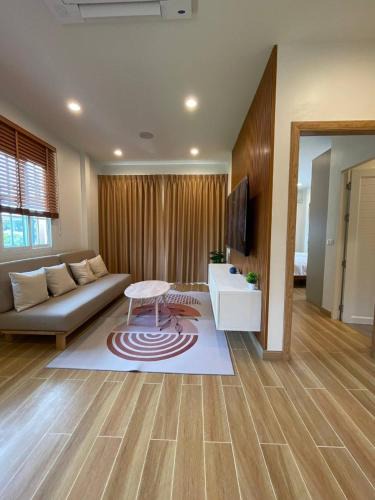 Thep Kasattri Apartment | SB Thalang House