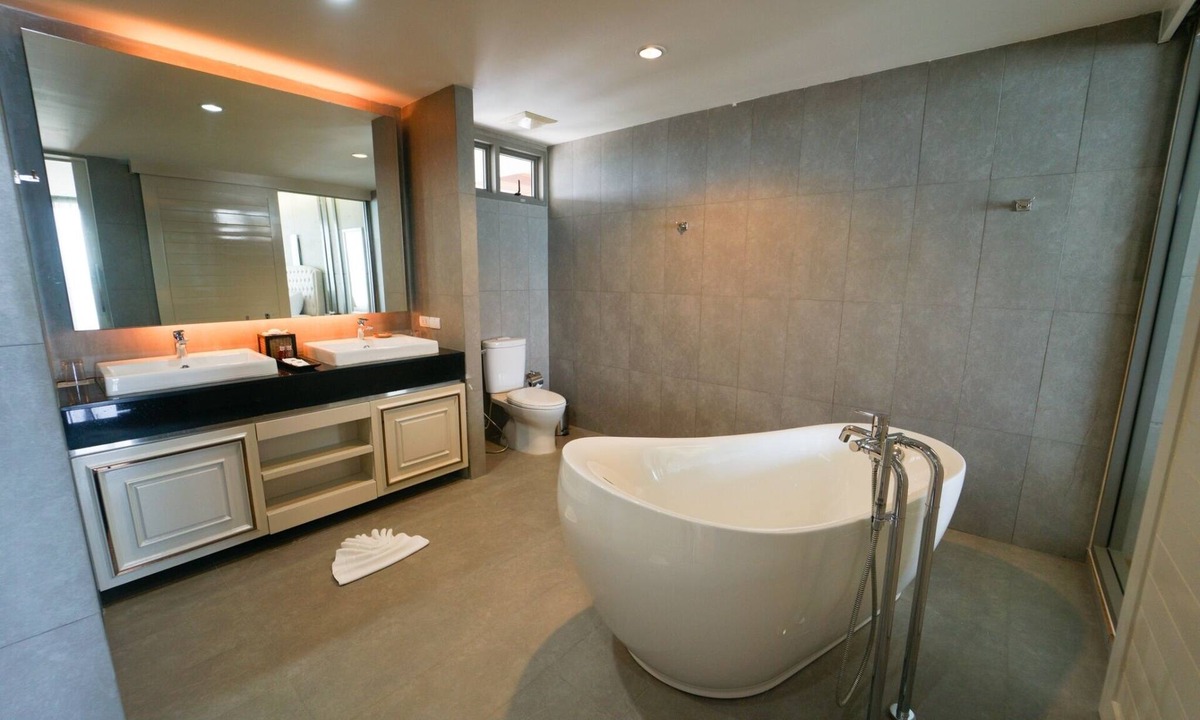Ban Chang Hotel | Serene Phla resort and restaurant