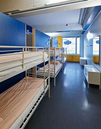 Nopphitam Hostel | SERENITY HOSTEL & MINI Bar126