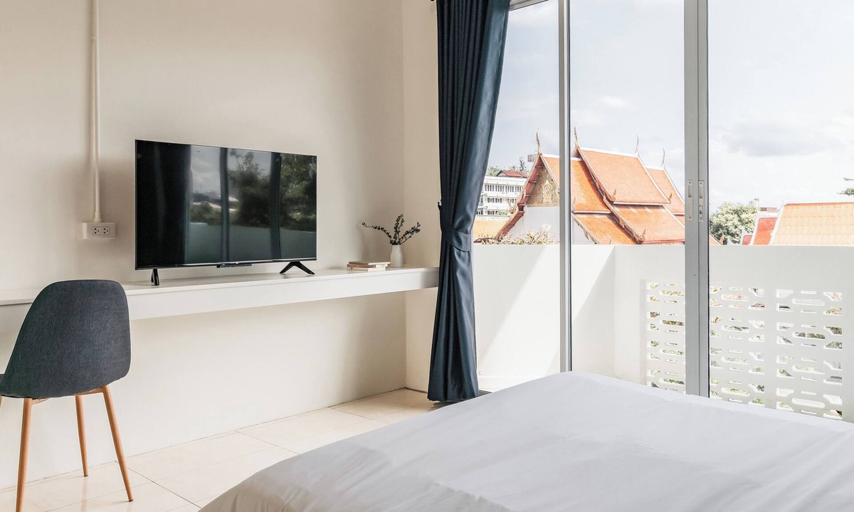 Sri Phum Hotel | Shapel Hostel and Cafe