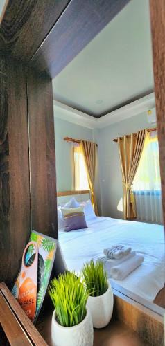 Mae Sot House | Sisters Real Escapes - Private Bedroom with Shared Bathroom