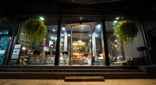 Bang Na Hostel | sook station