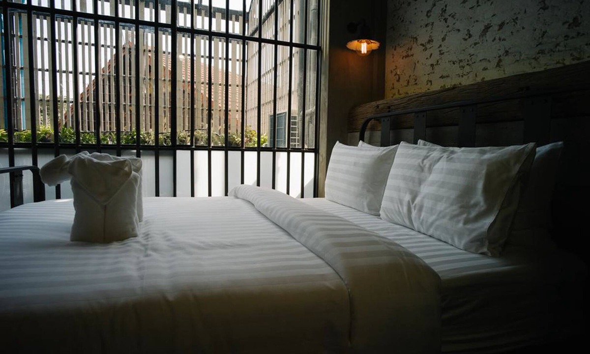 Bang Na Hotel | Sook Station