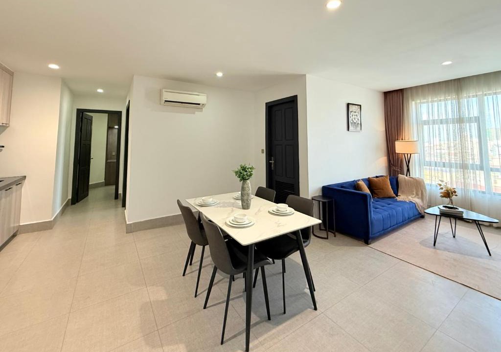 Chamkar Mon Apartment | Spacious 2BR Apt 2 Kings bed near TTP area