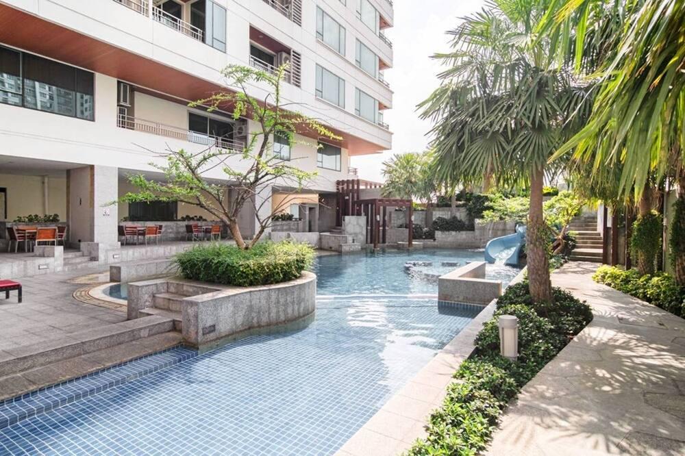 Sukhumvit Apartment | Spacious Family Suite near BTS Phrakhanong宽阔家庭房近轻轨 U2