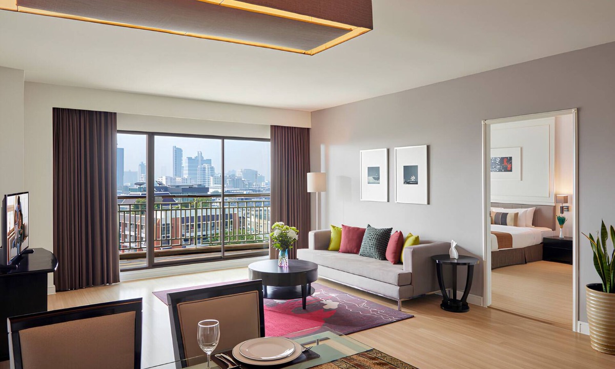 Thung Maha Mek Condo | SPL 1 Br/Serviced/Monthly