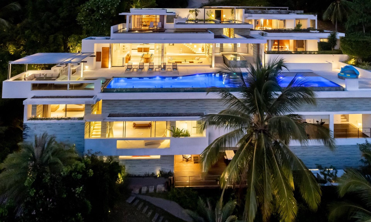 Koh Samui Villa | Splash 4 Bed :Contemporary Tropical Five Star Villa