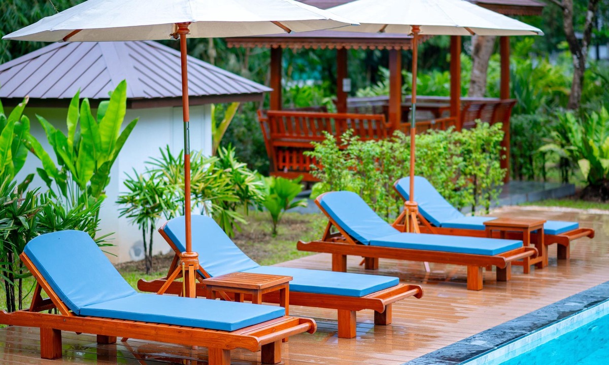 Khuekkhak Villa | Sriwaree Pool Villa Khao Lak - 8 meter Pool - 3 bedroom-2 bath
