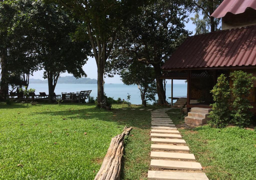 Ranong House | Starlight Beach Resort
