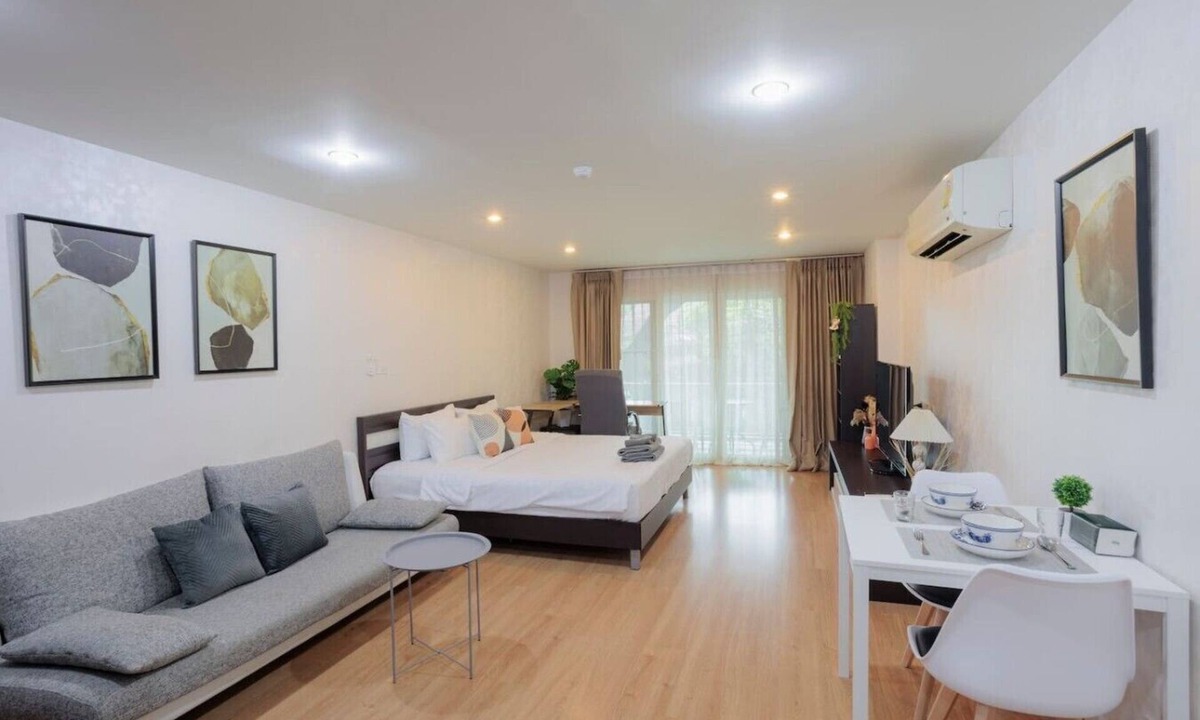 Nimman Apartment | Stay Calm – Pool Gym Balcony