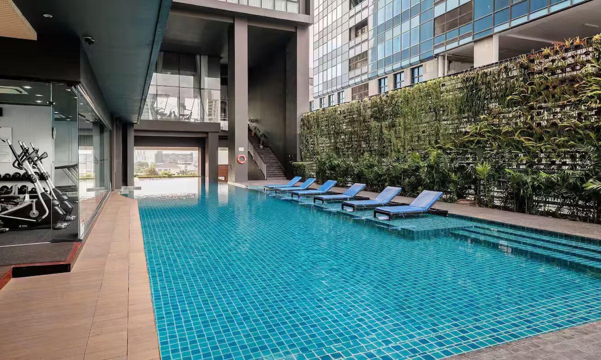 Khlong Tan Nuea Condo | Stylish spacious 3-bedroom condo near Thonglor