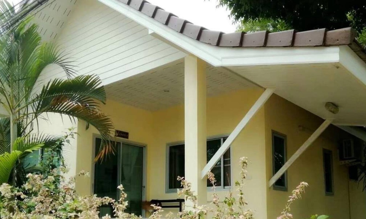Khuekkhak Hotel | Takorn Garden Home