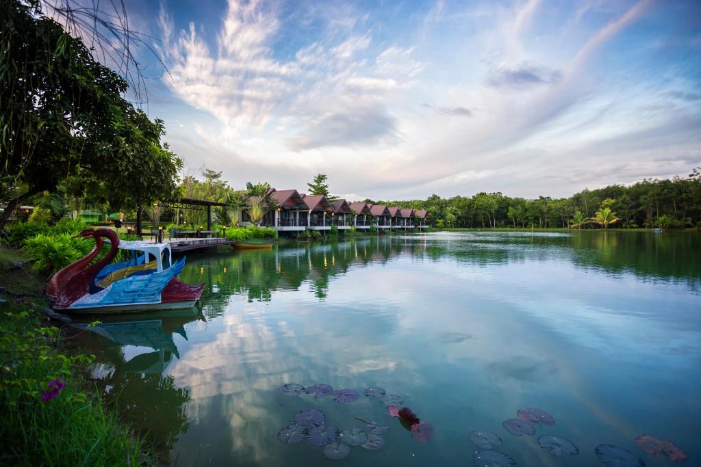 Phra Phrom Resort | Tamali Hotel