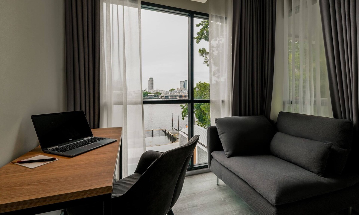 Wachira Phayaban Hotel | TARA Bangkok Riverside (Formerly GLOW Bangkok Riverside)