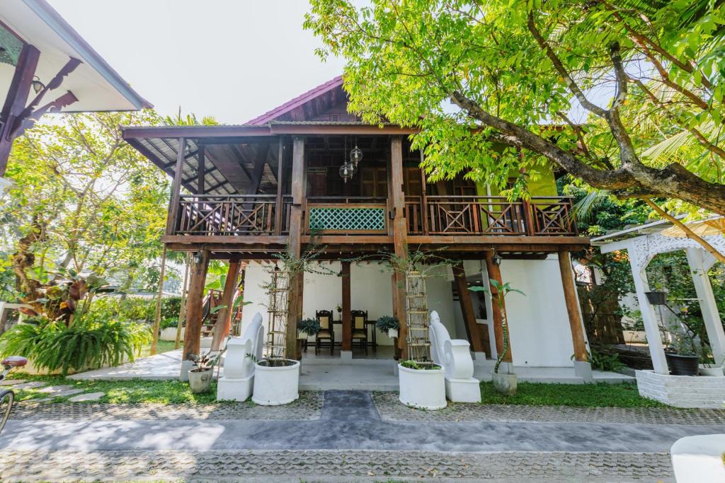 San Phak Wan Hotel | Teewana Resort Chiang Mai