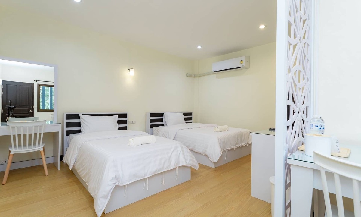 Bung Khong Long Hotel | Thai Guest House