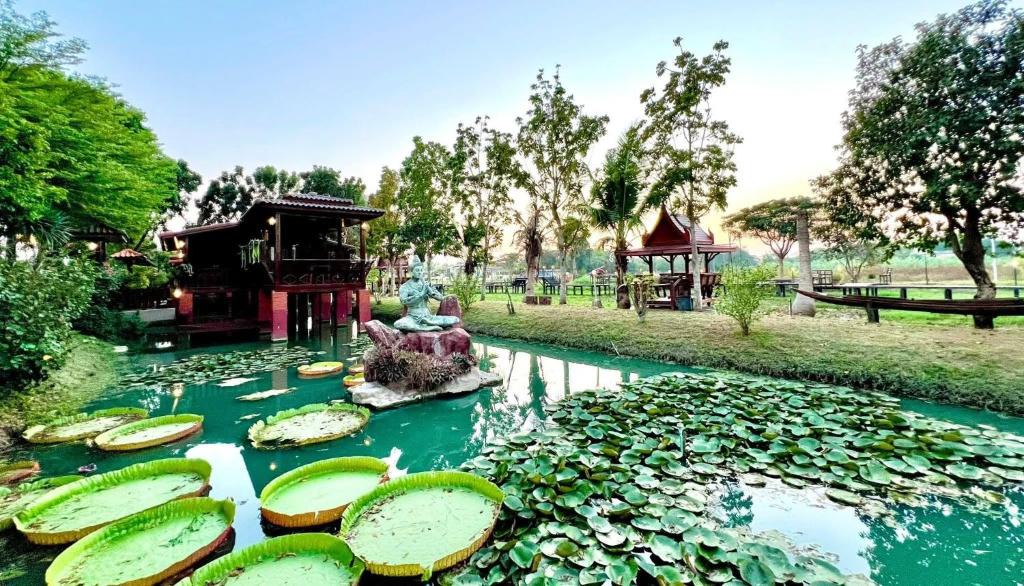 Lop Buri House | Thakrayang Brass Artisan Home Stay