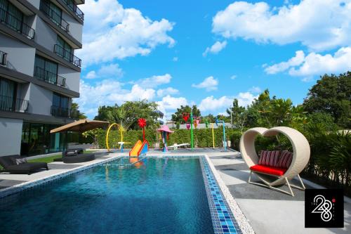 Pak Phraek Hotel | The 28th Hotel