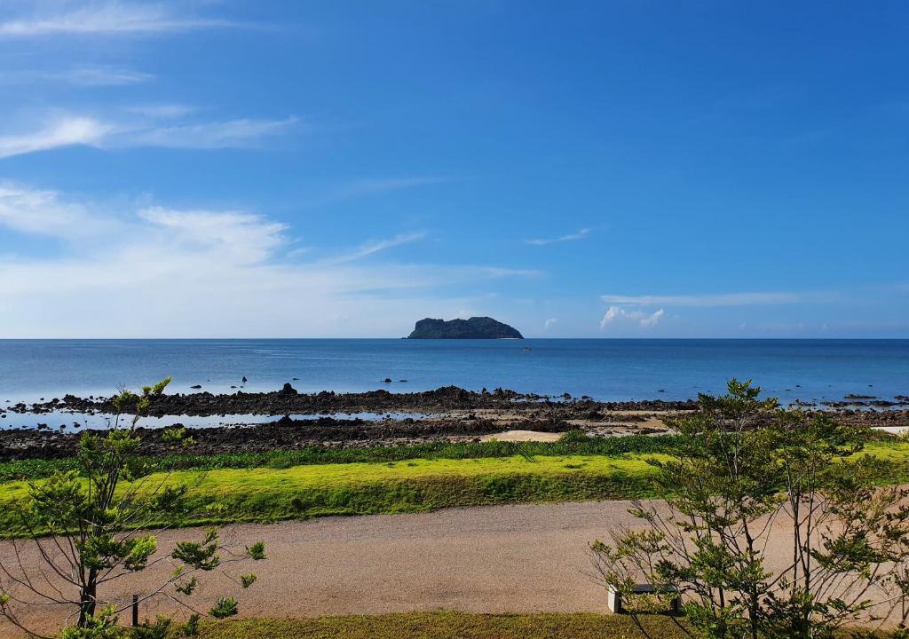 Pathio Hotel | The Beach Resort & Residence - SHA Plus