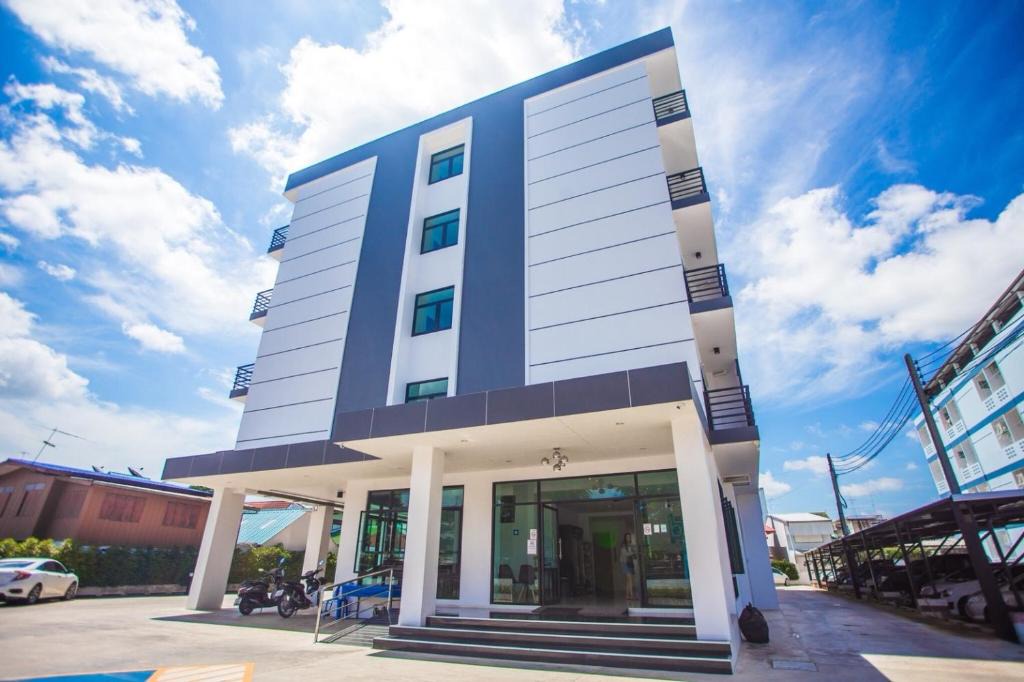 Phitsanulok Hotel | The Bed Hotel Phitsanulok