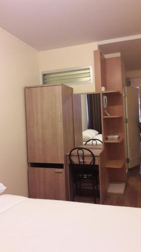 Bangkok Central Business District Hotel | The Blooms Residence