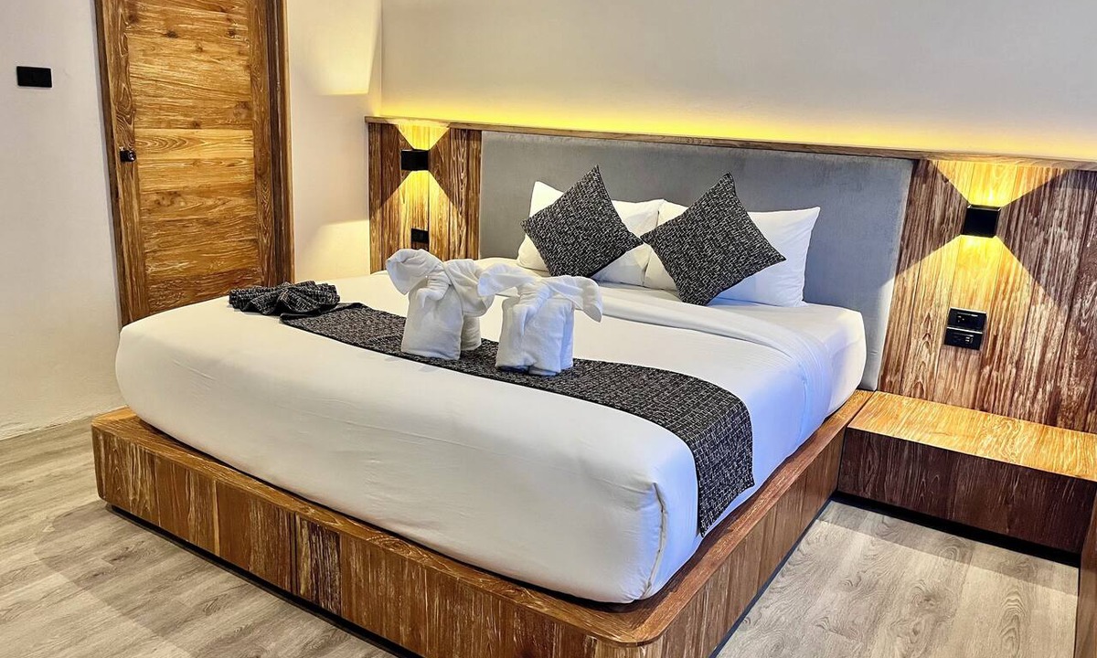 Satun Hostel | The Chic Lipe - Hostel