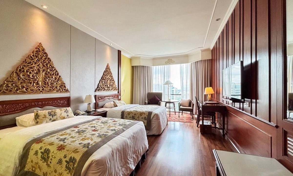 Chang Khlan Hotel | The Empress Hotel Chiang Mai