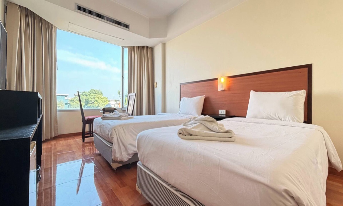 Thung Song Hong Hotel | The Grand Imperial
