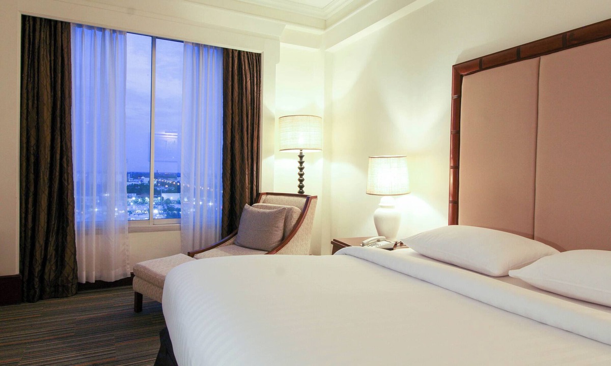 Nai Mueang Hotel | The Imperial Hotel & Convention Centre Korat