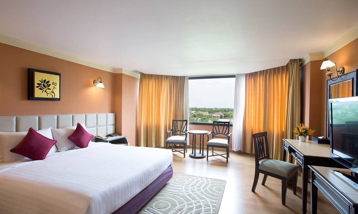 Phitsanulok Hotel | The Imperial Hotel and Convention Centre Phitsanulok