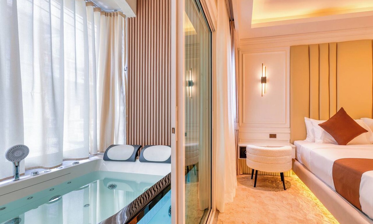 Patong House | THE Ivory House