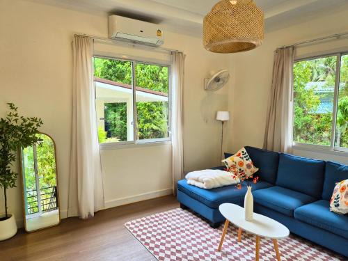 Hin Hong Villa | The Lomlay Villas