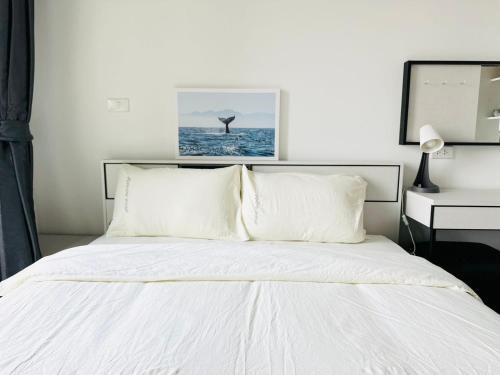 Bang Lamphu Lang Apartment | The Rich Condo one bed