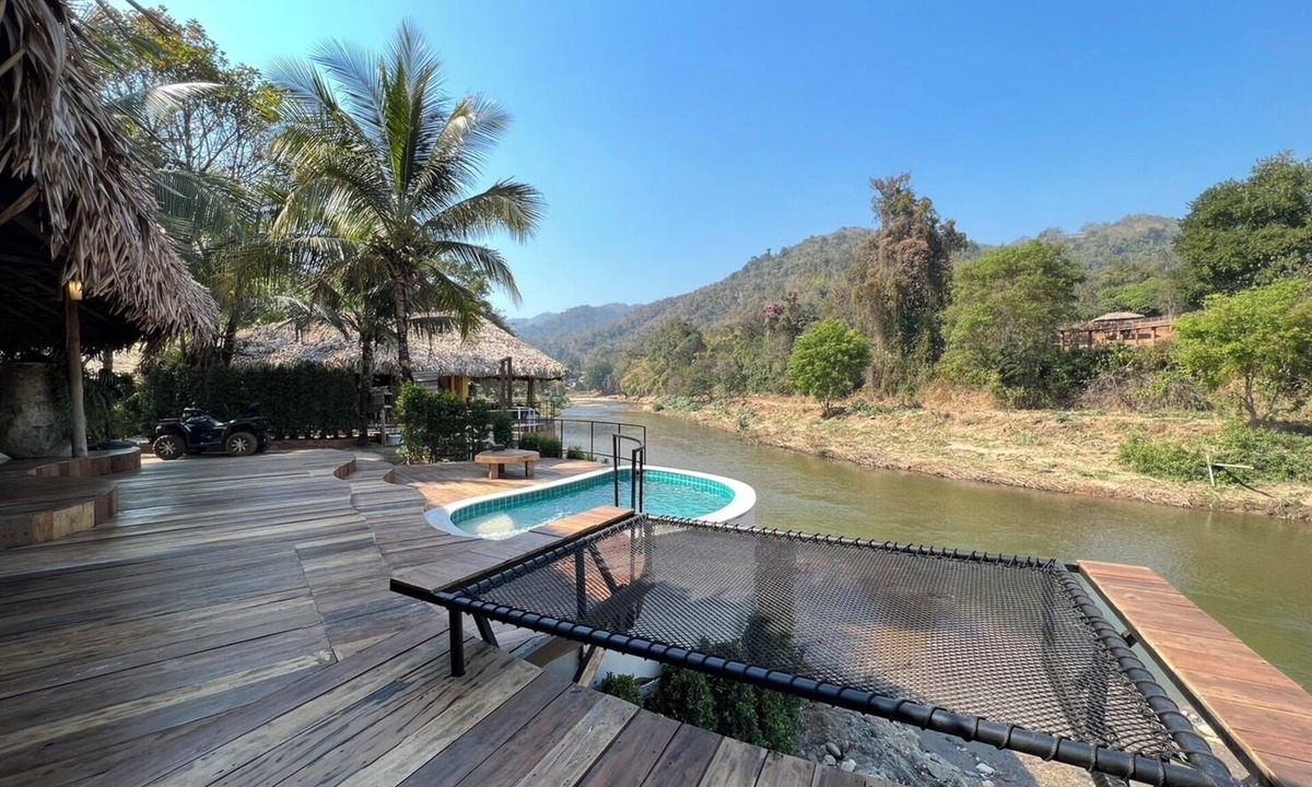 Mae Taeng Villa | The River Flows Kued Chang Camp