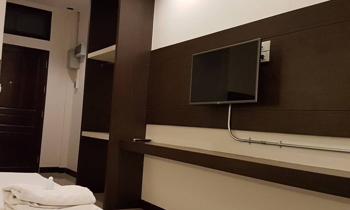 Khlong Nung Hotel | The Room 24 Resort