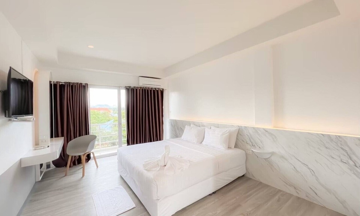 Nakhon Phanom Hotel | The Room Hotel