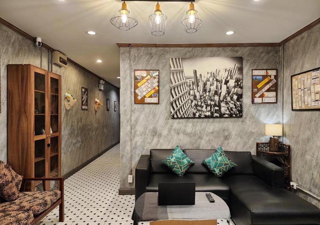Saphan Sung House | The Travellers House - Pet Friendly Accommodation