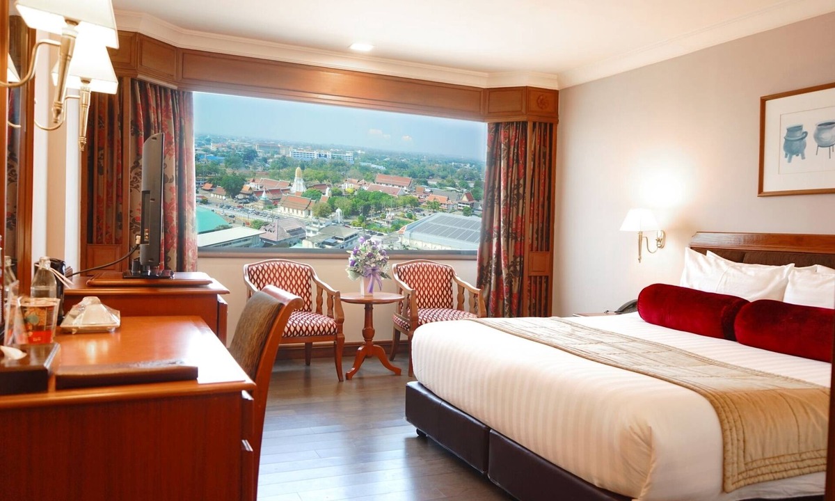 Phitsanulok Hotel | Topland Hotel & Convention Centre