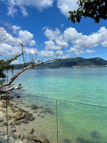 Patong Apartment | Tri Trang Beachfront Apartments with Stunning Views