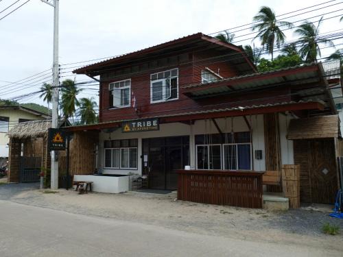 Thong Krut Hostel | TRIBE by Aforetime